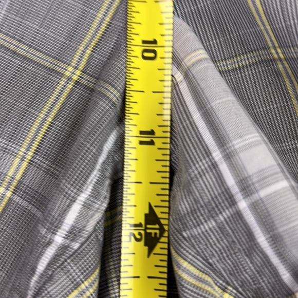 Men's  Columbia Omni-Shield Performance Shorts - Picture 7 of 8